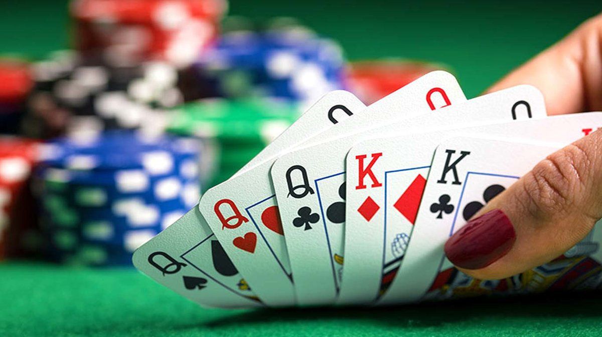Fun Facts About The Poker Online Websites And Why People Use Them!