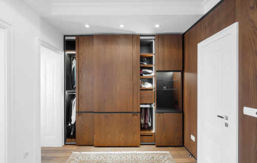 4 Reasons To Choose Sliding Wardrobe Doors For Your Home