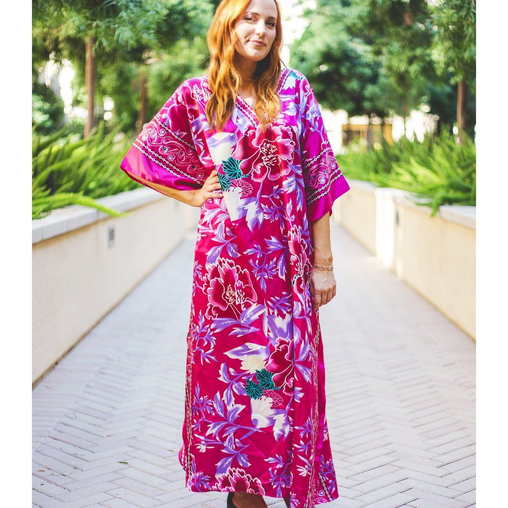 THE KAFTAN: A STYLISH AND BREEZY FASHION TREND FOR WOMEN