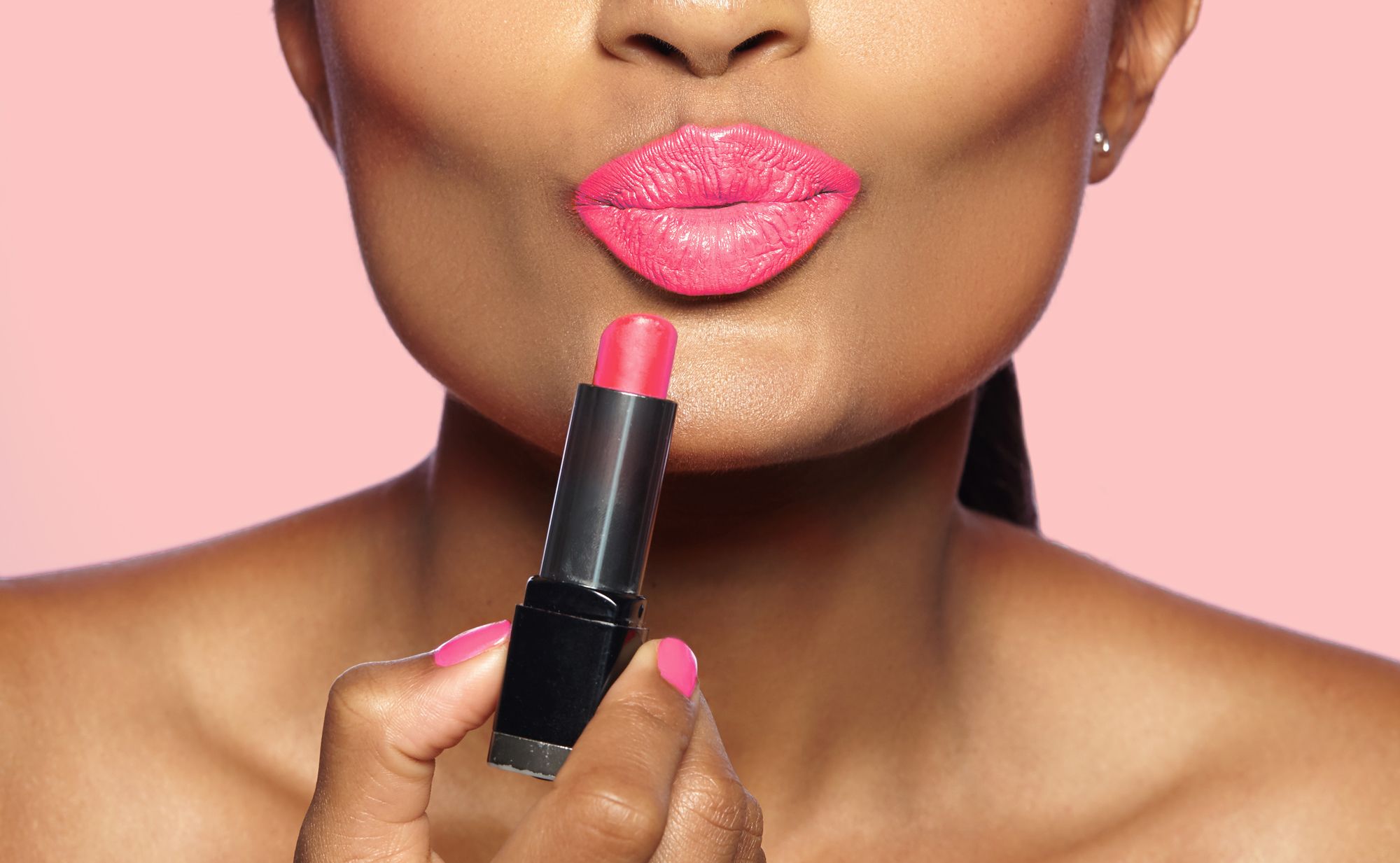 How to Apply Lipstick Perfectly and Make It Last the Entire Day
