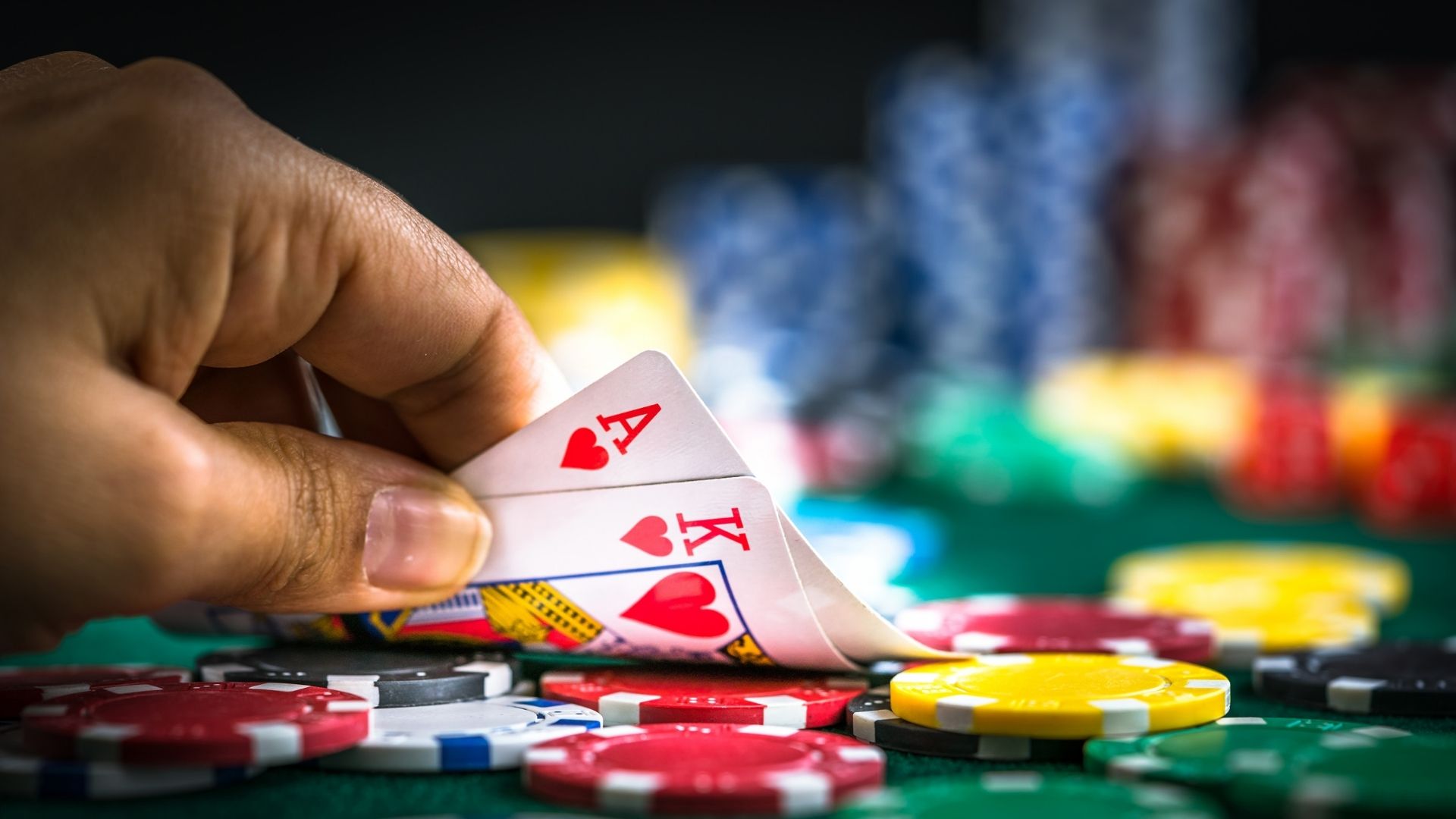 Ways Poker Online Can Improve Your Health
