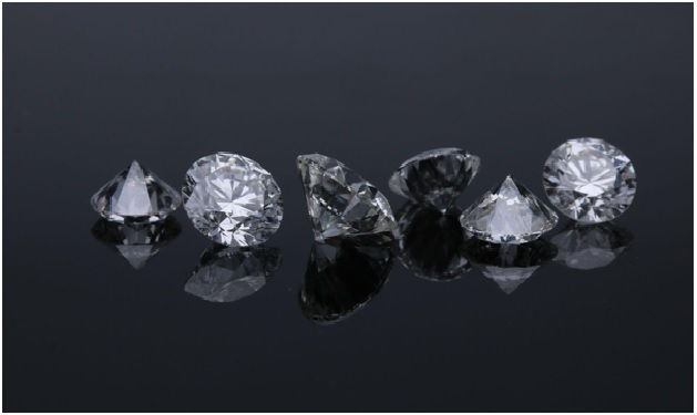 7 Tips to Maintain your Diamond Jewelry So It Always Shines Like a Star